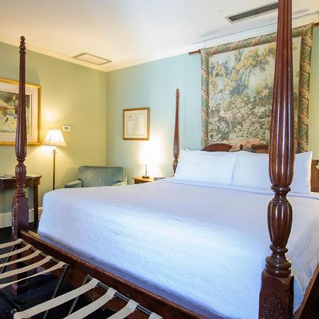 Foley House Inn Savannah Bagian luar foto